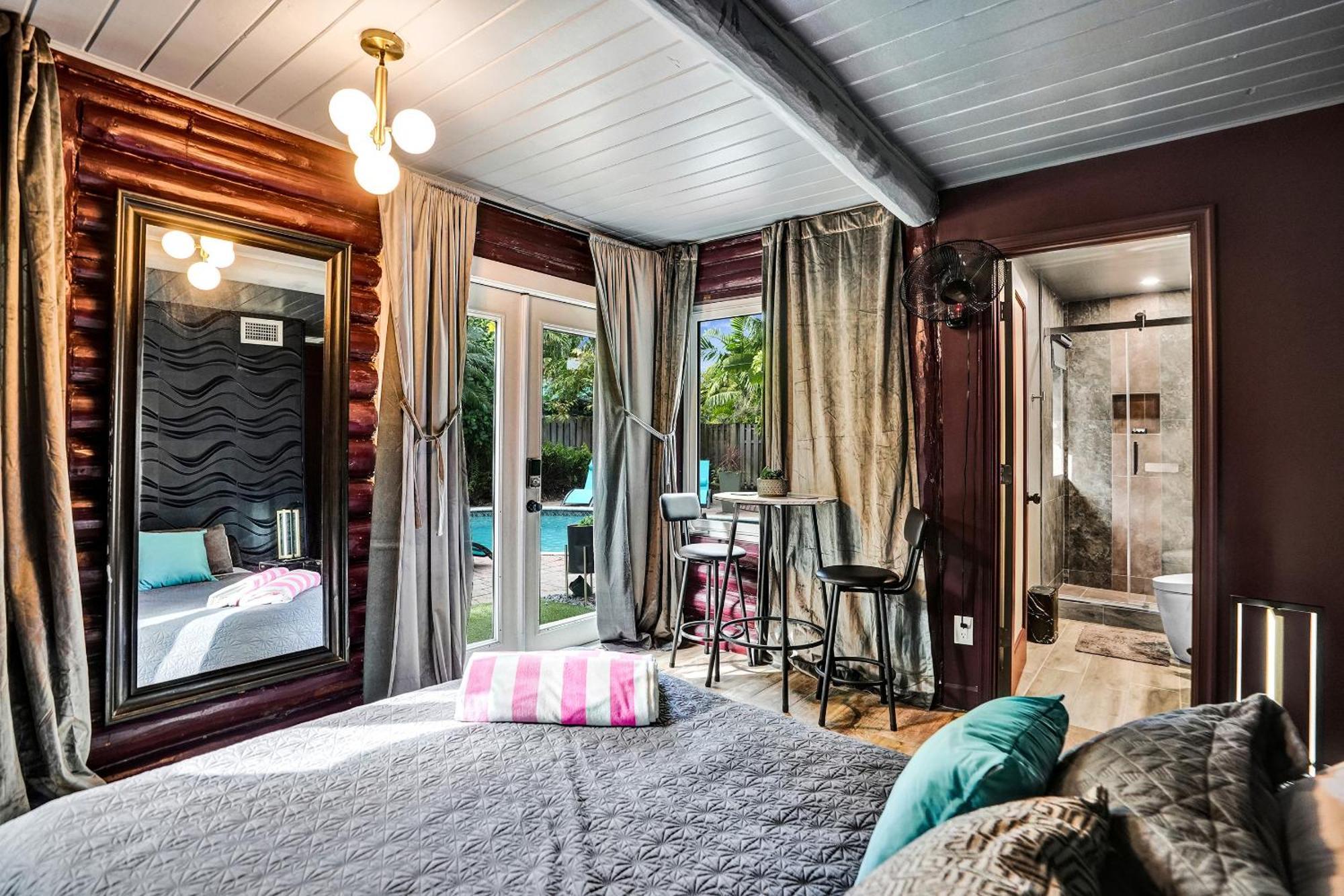 Kiki 3 - Men'S Clothing Optional Guest Houses Wilton Manors Экстерьер фото