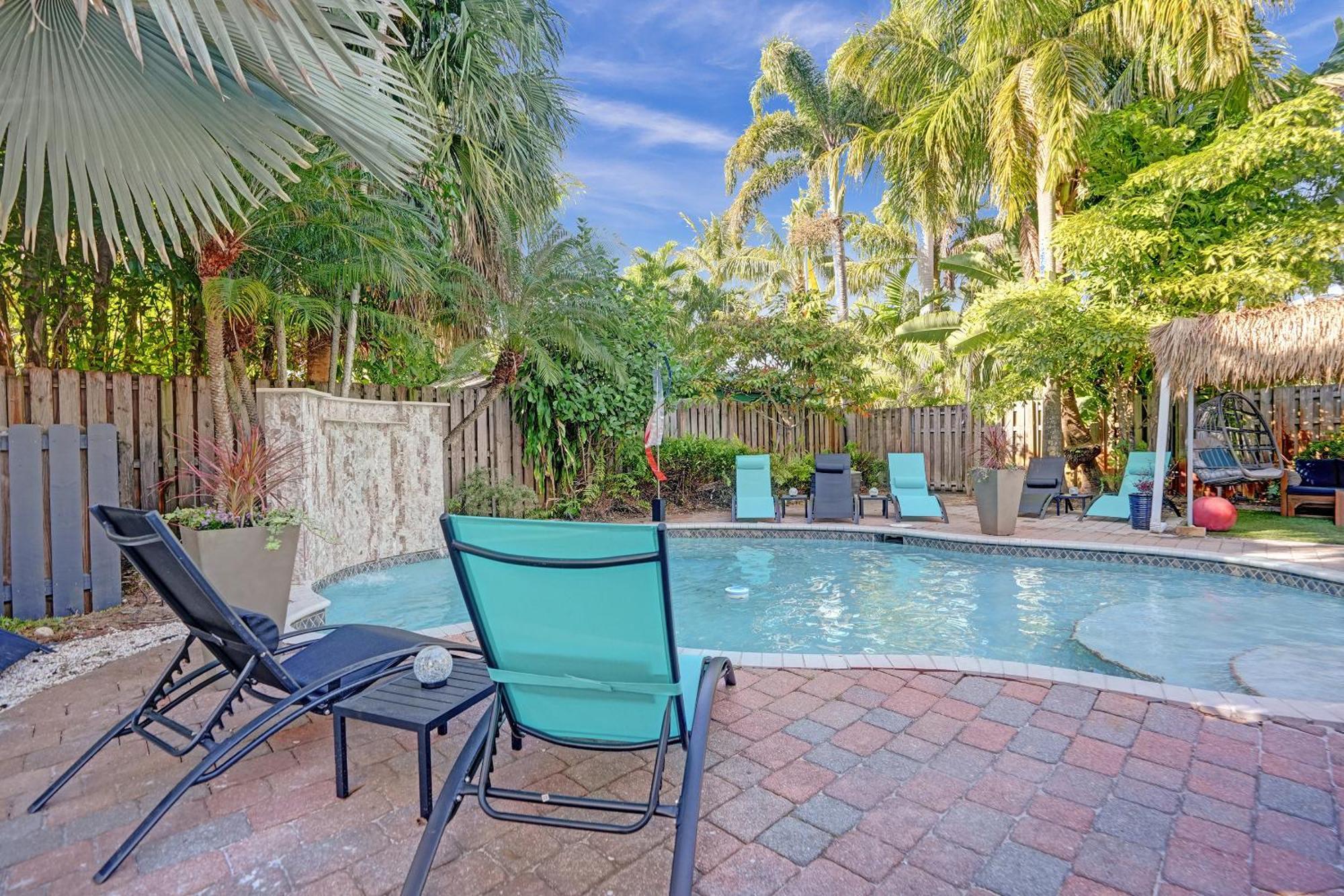 Kiki 3 - Men'S Clothing Optional Guest Houses Wilton Manors Экстерьер фото